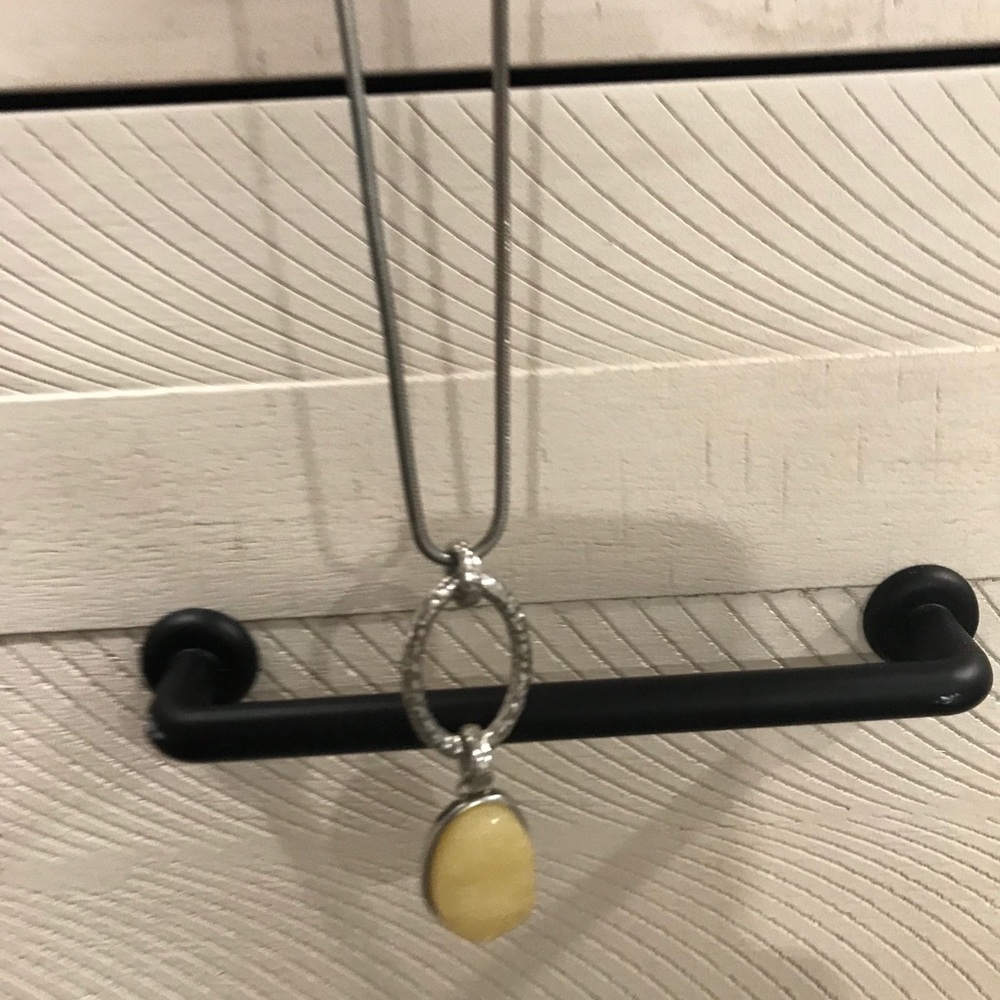 Necklace - Picture 3 of 5